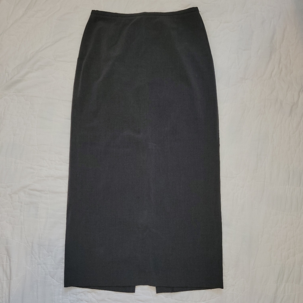 Size 10 Josephine Chaus grey skirt